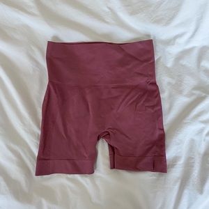 SET ACTIVE Sculptflex Bike Shorts in Canyon